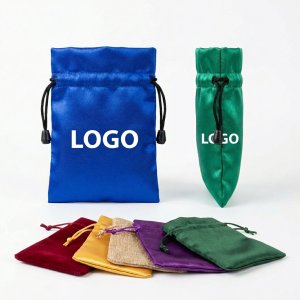 Dual-Texture Fabric Jewelry Pouch with Secure Drawstring